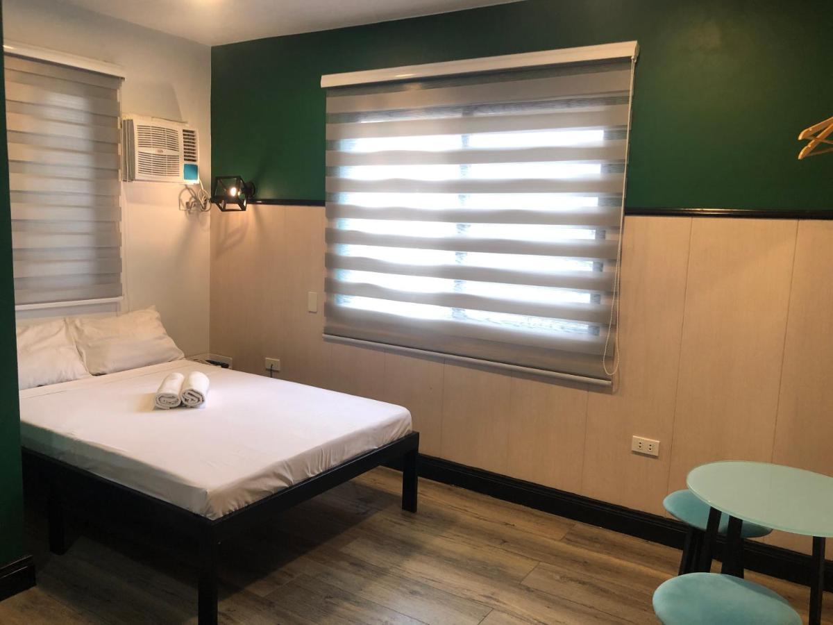 Maine City Residences Leveriza Pasay Exteriör bild